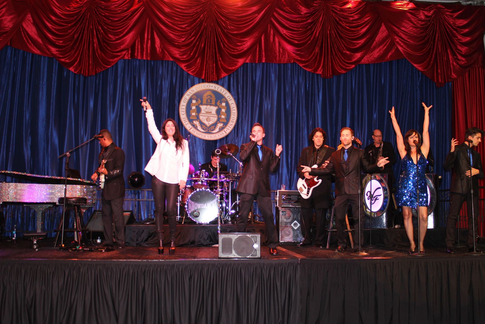 Wayne Foster Entertainment Brings Life to the Party